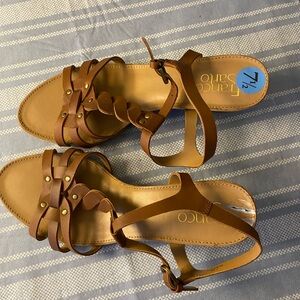 Brown strap sandal 448